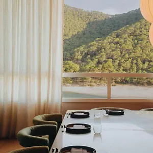 Hotel Mondrian Ibiza Cala Llonga (Ibiza)