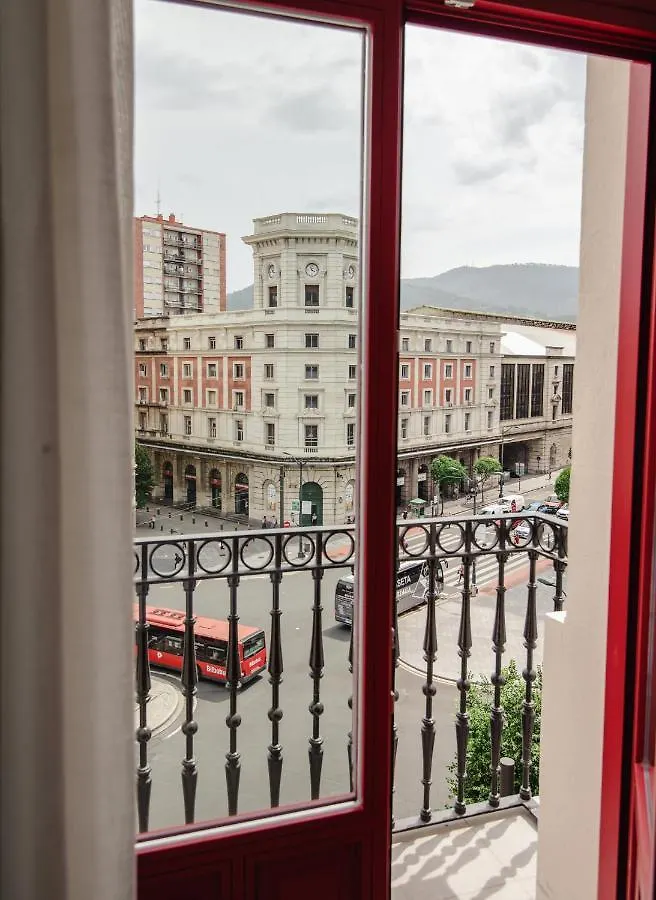 Latroupe La Granja Hostel Μπιλμπάο 0*,