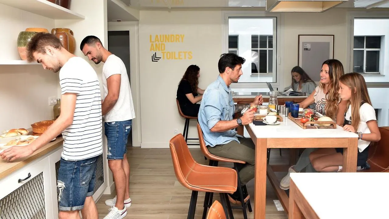 Latroupe La Granja Hostel Μπιλμπάο Ισπανία